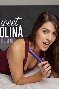 Carolina Abril Swallowing Milky Sperm