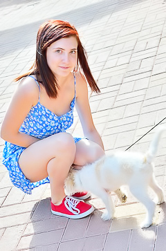 FTV Girl shows pussy in park