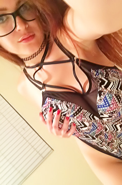 Tessa Fowler - amazing amateur boobs