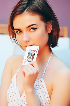 Tenam Shows Her Young Pussy