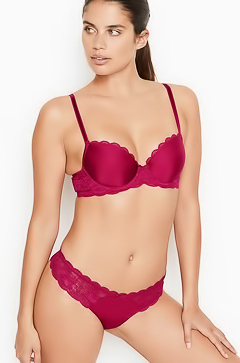 Sara Sampaio Posing In Sexy Lingerie