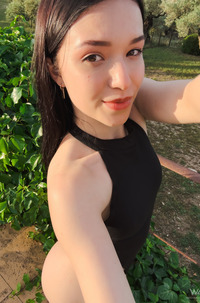 Webcam Model Wikki Kee Toying